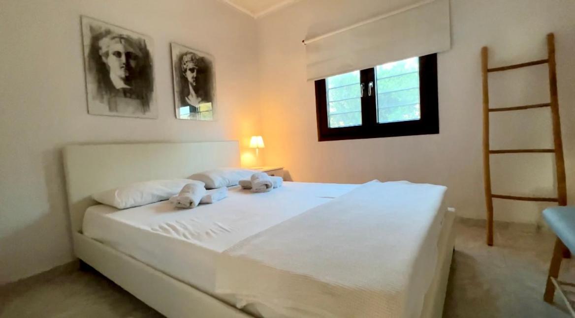 Anastasias Cottage Nea Iraklia Exterior foto